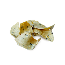 Load image into Gallery viewer, Quinoa + Rosemary & Thyme Chips 50g